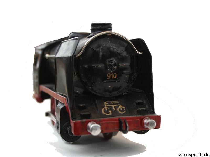 r_910_maerklin_dampflokomotive_2-achsig_uhrwerk_schwarz_mit_tender_vorn.jpg