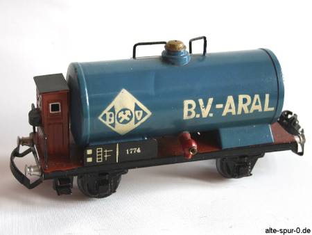 17740, Märklin, Tankwagen 2-achsig, blau, ARAL, Spur Null