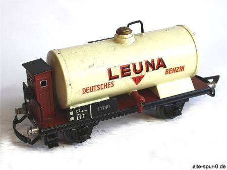 17740, Märklin, Tankwagen 2-achsig, weiss, LEUNA