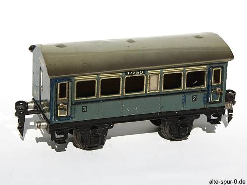 Märklin Personenwagen, 2-achsig, blau, alte Spur 0