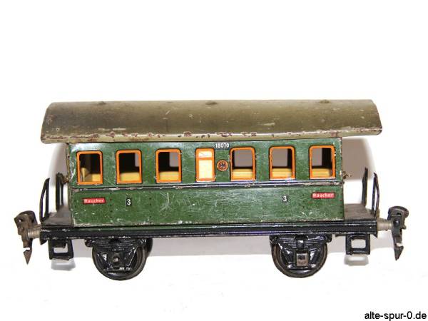 Märklin, 18070, Personenwagen, 2-achsig, grün